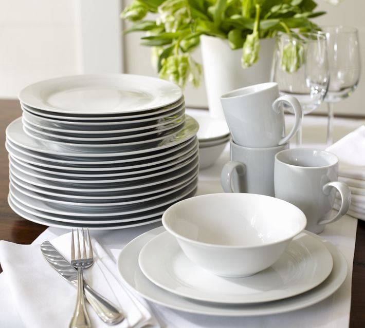 Caterer's 12-Piece Dinnerware Set
Everyday Dishes