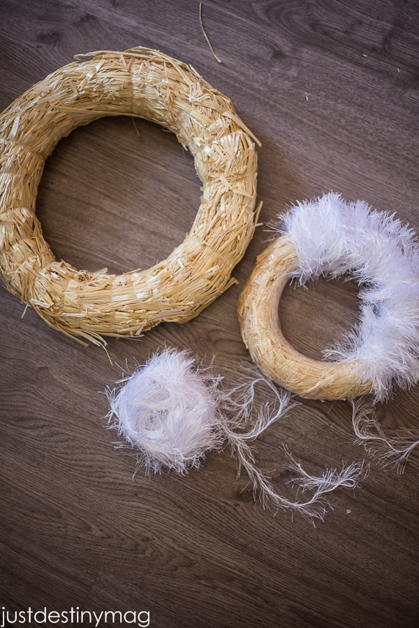 Black and White Christmas Wreath