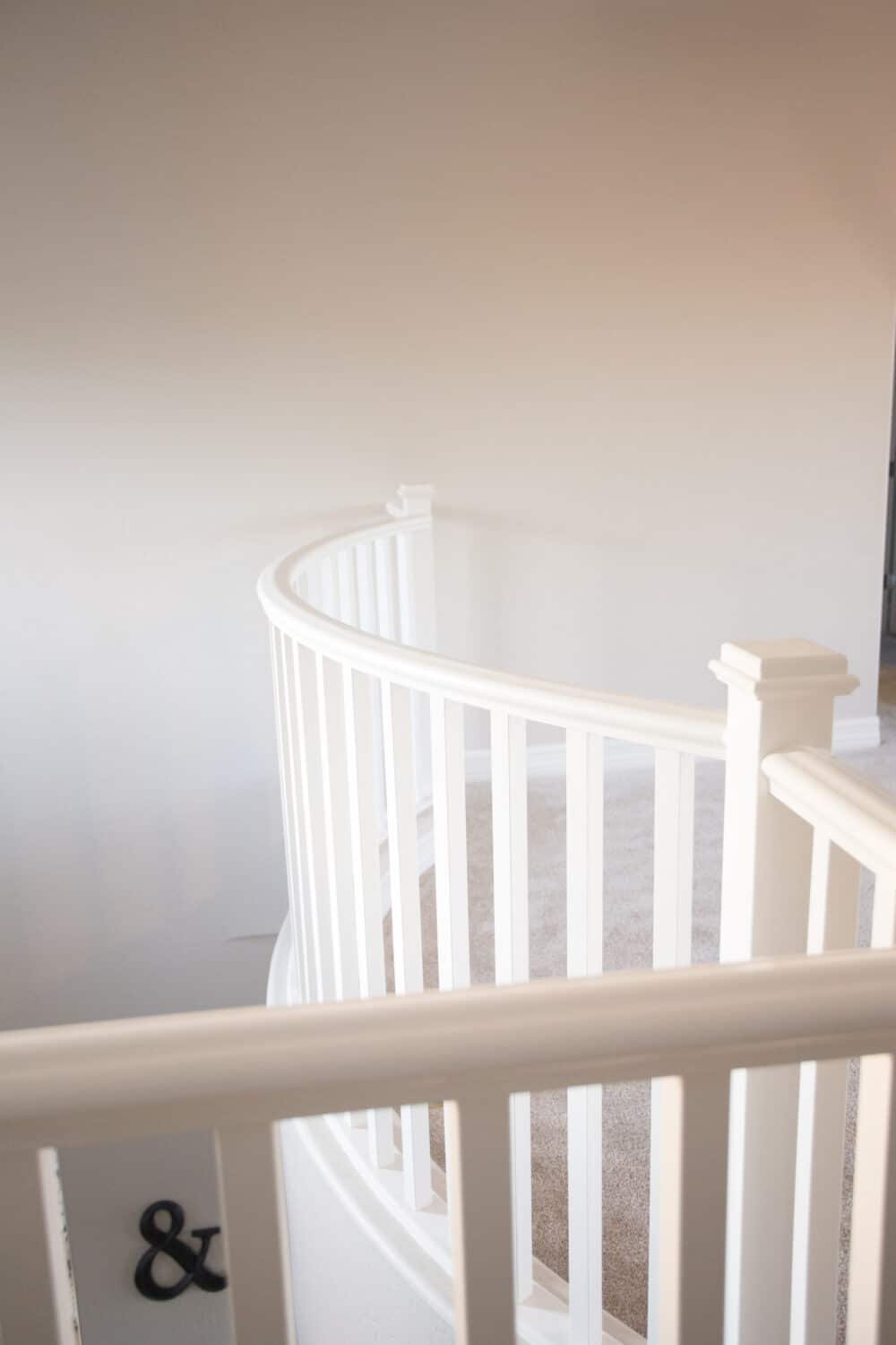 the-best-way-to-paint-your-stairs-black_-11