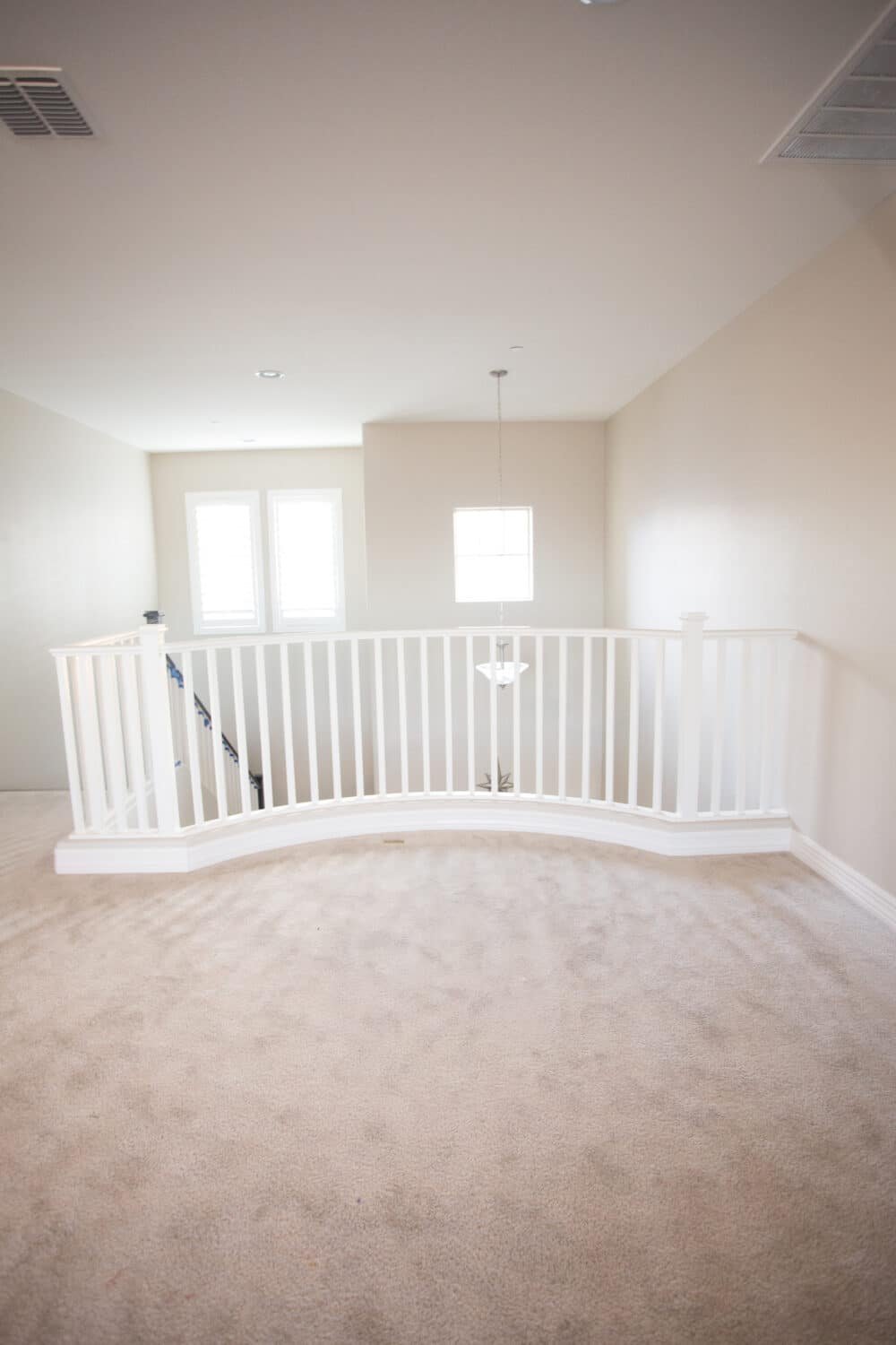 the-best-way-to-paint-your-stairs-black_-13