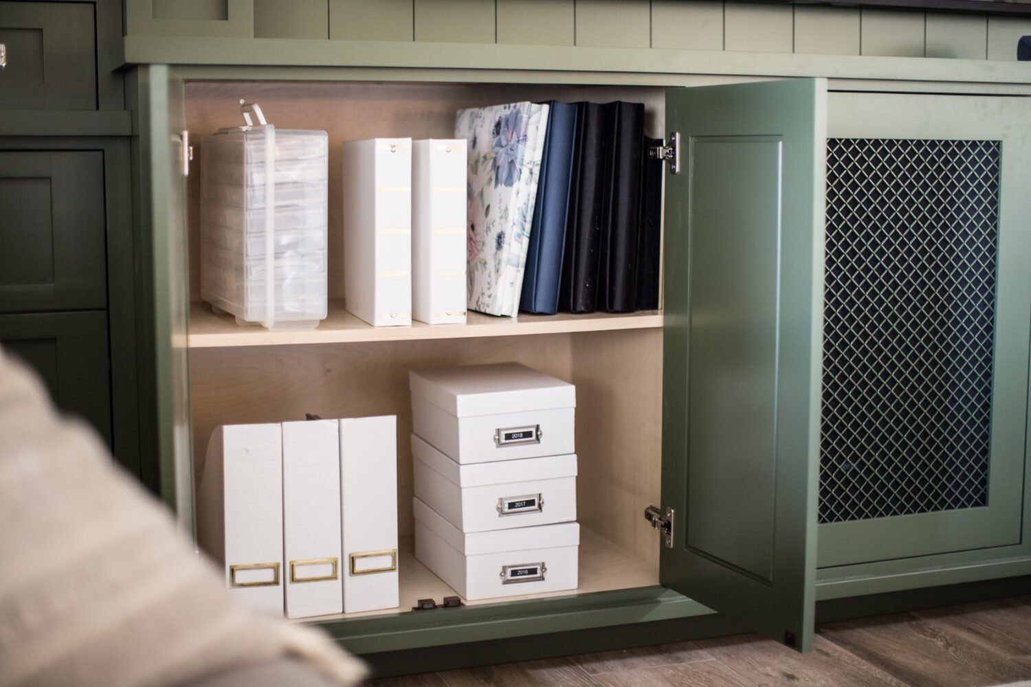 How to Organize Family Photos