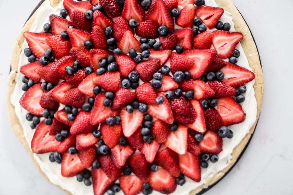 Red White and Blue Fruit Pizza
Memorial Day Desserts