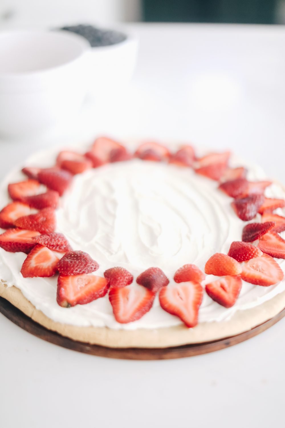 How to Make a Fruit Pizza