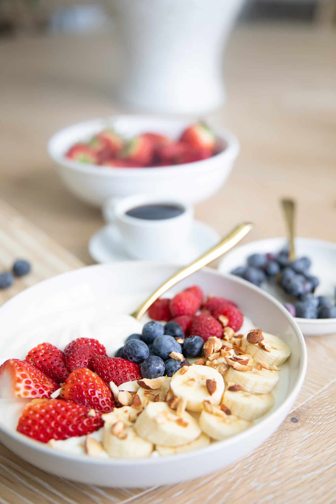 Breakfast Staple Greek Yogurt with Berries 