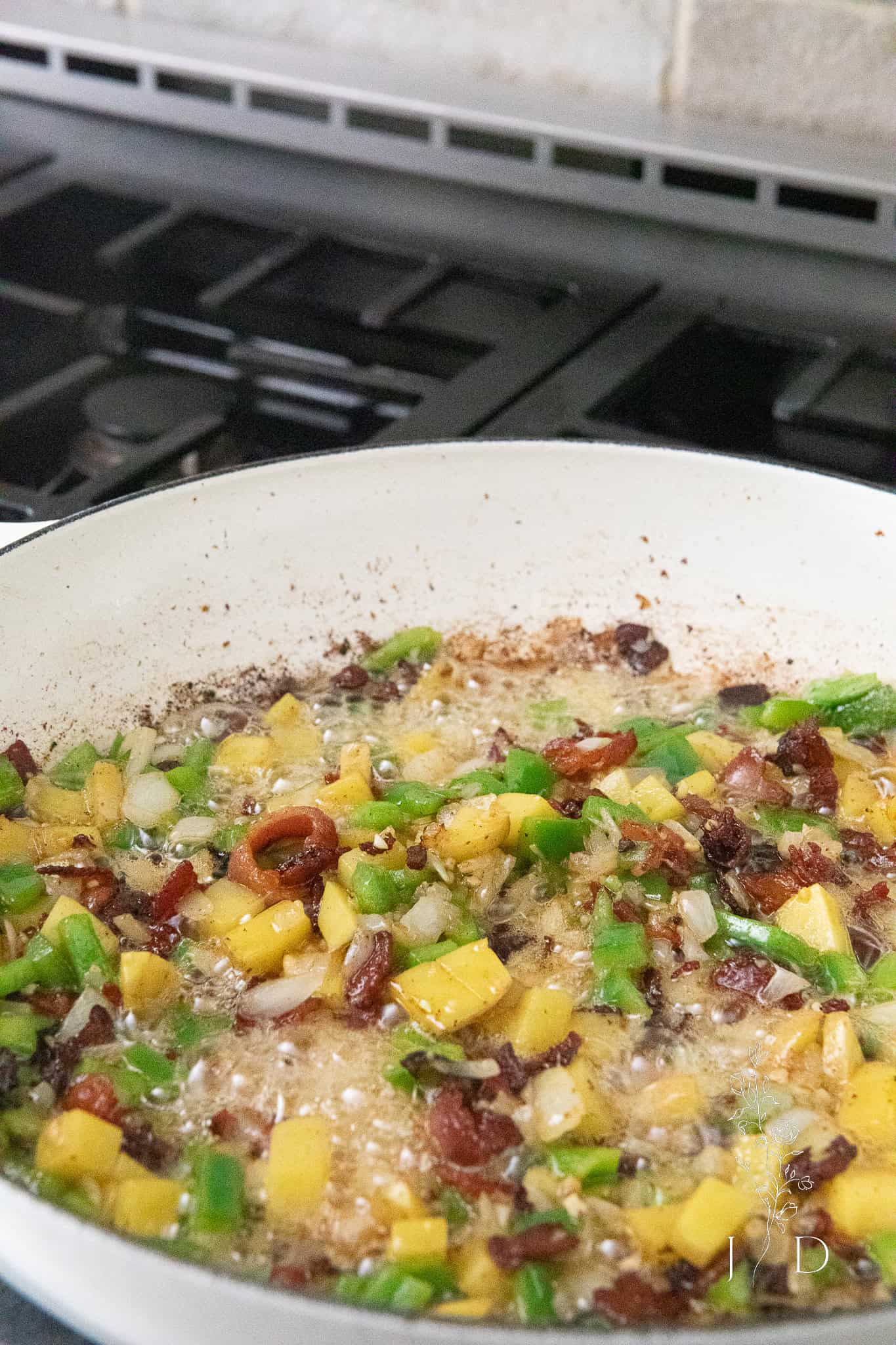 Crispy bacon and vegetable sautee 